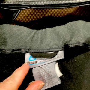 Gently used Free Country ski pants in Medium.